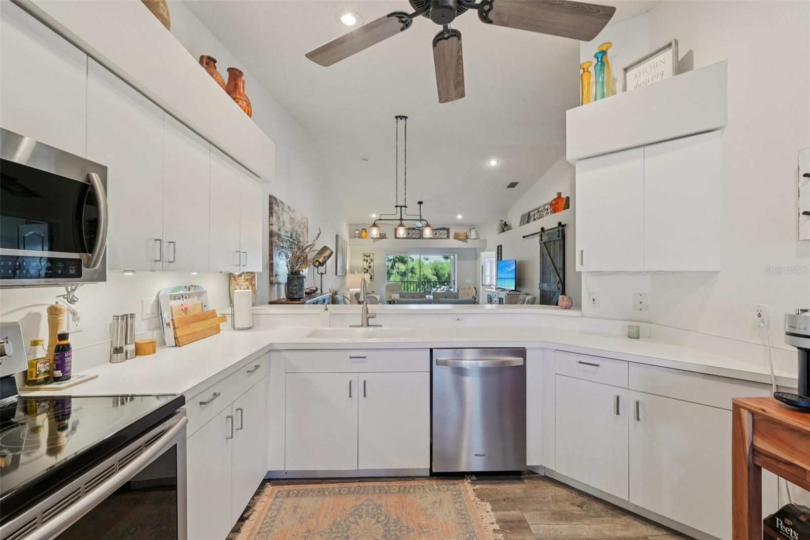 Image 10 of 30 For 9550 High Gate Drive 1526