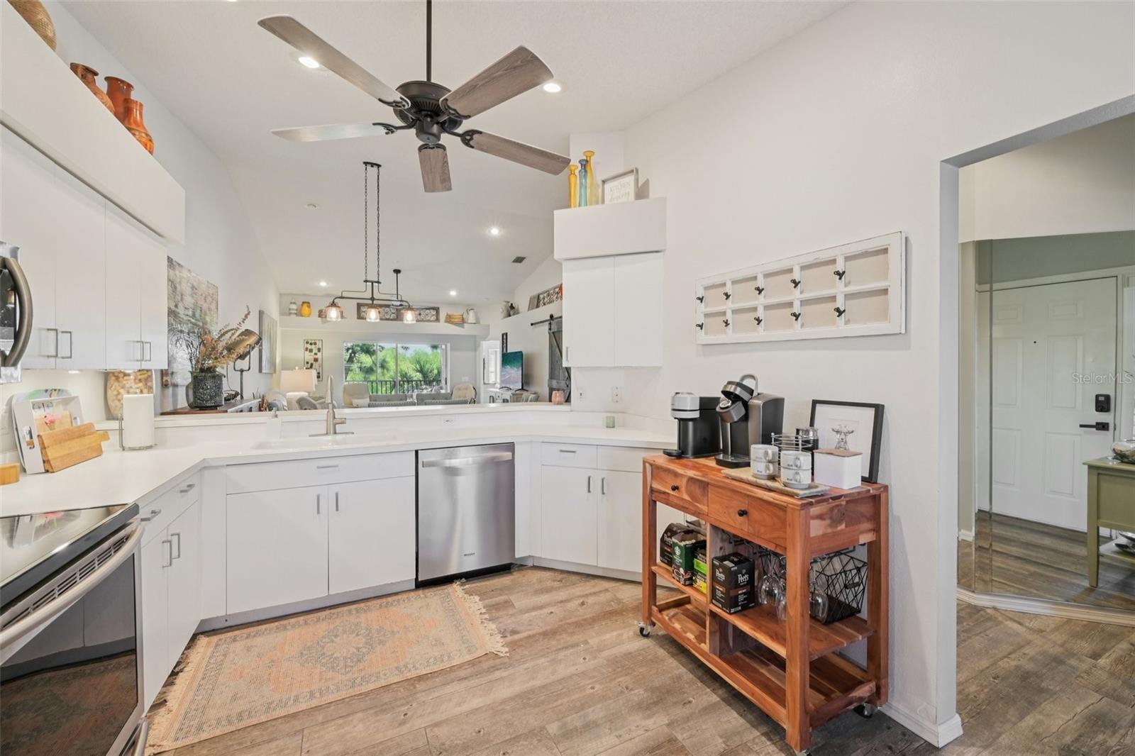 Image 11 of 30 For 9550 High Gate Drive 1526