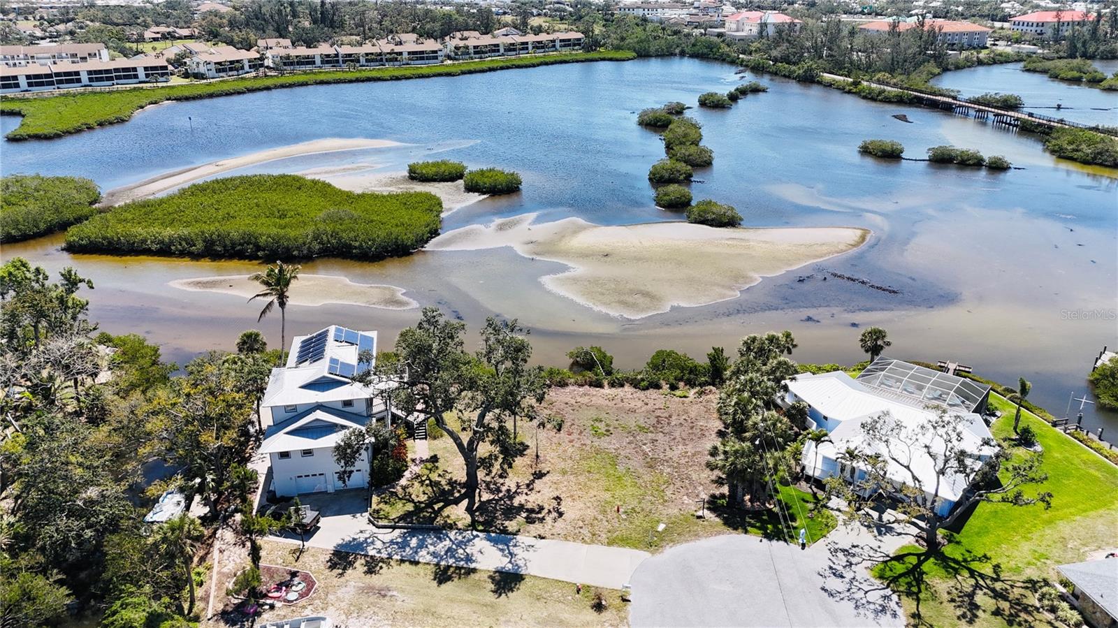 Image 5 of 6 For 808 Suncrest Drive