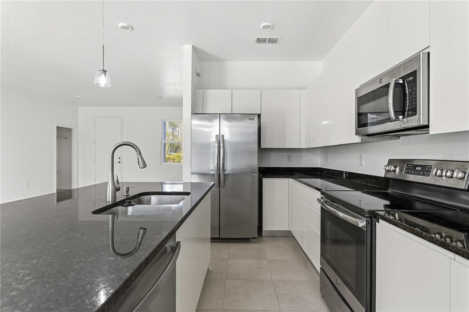 Image 12 of 30 For 4239 Belladonna Avenue