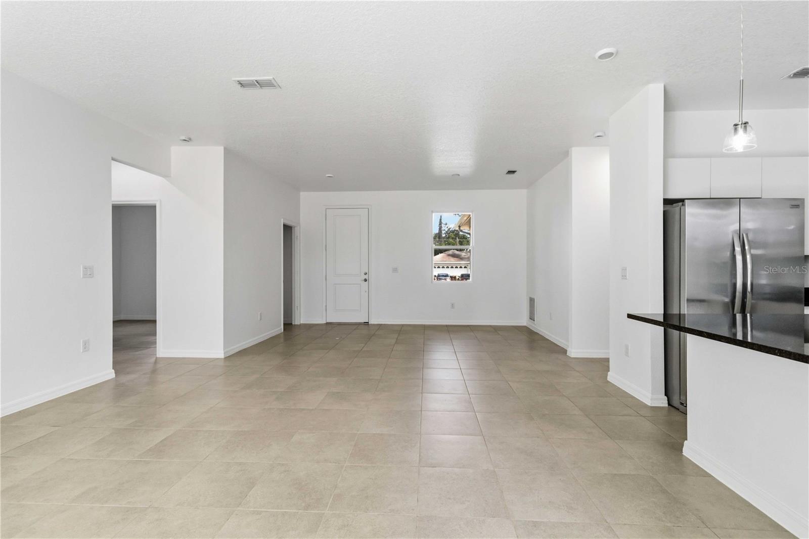 Image 13 of 30 For 4239 Belladonna Avenue