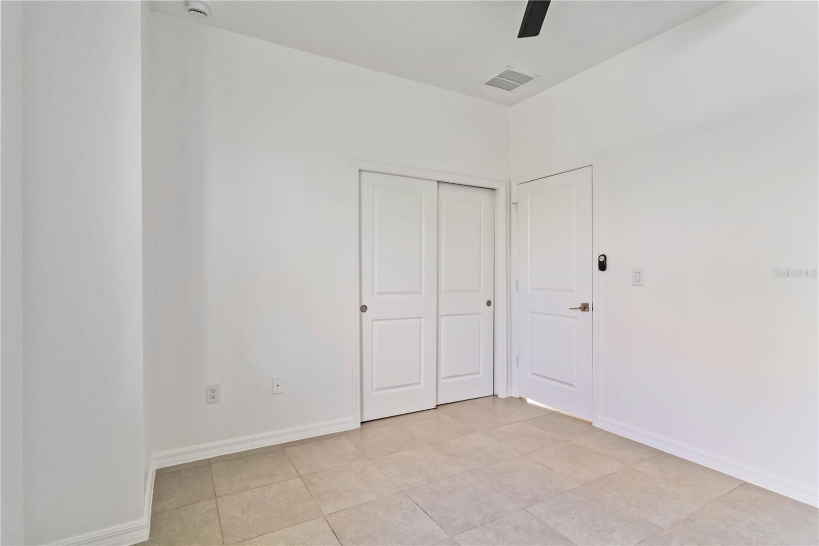 Image 15 of 30 For 4239 Belladonna Avenue