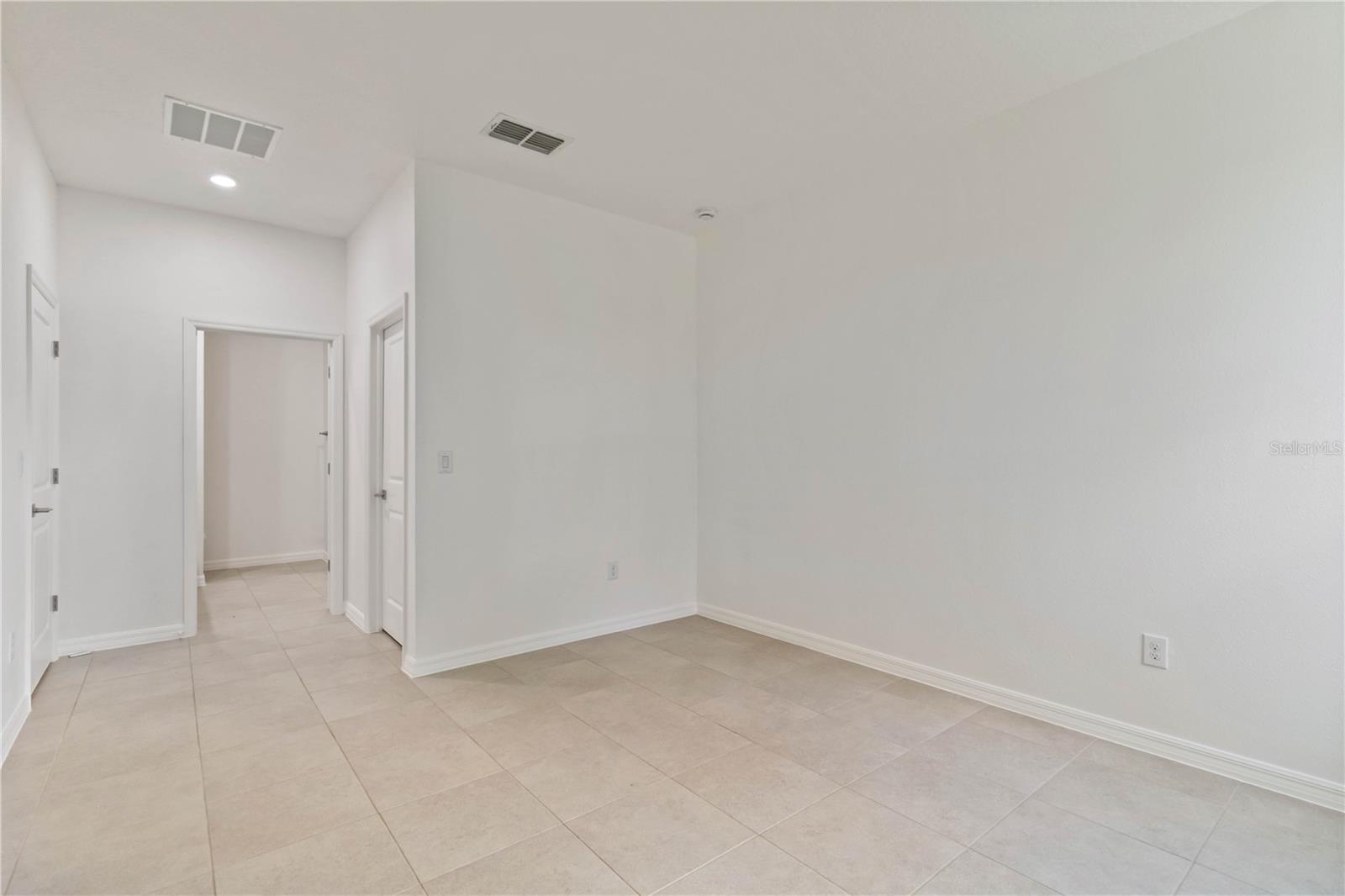 Image 20 of 30 For 4239 Belladonna Avenue