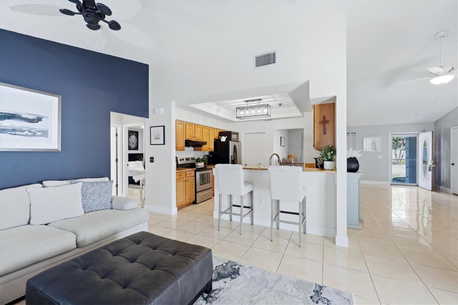 Image 15 of 42 For 8421 Country Park Way