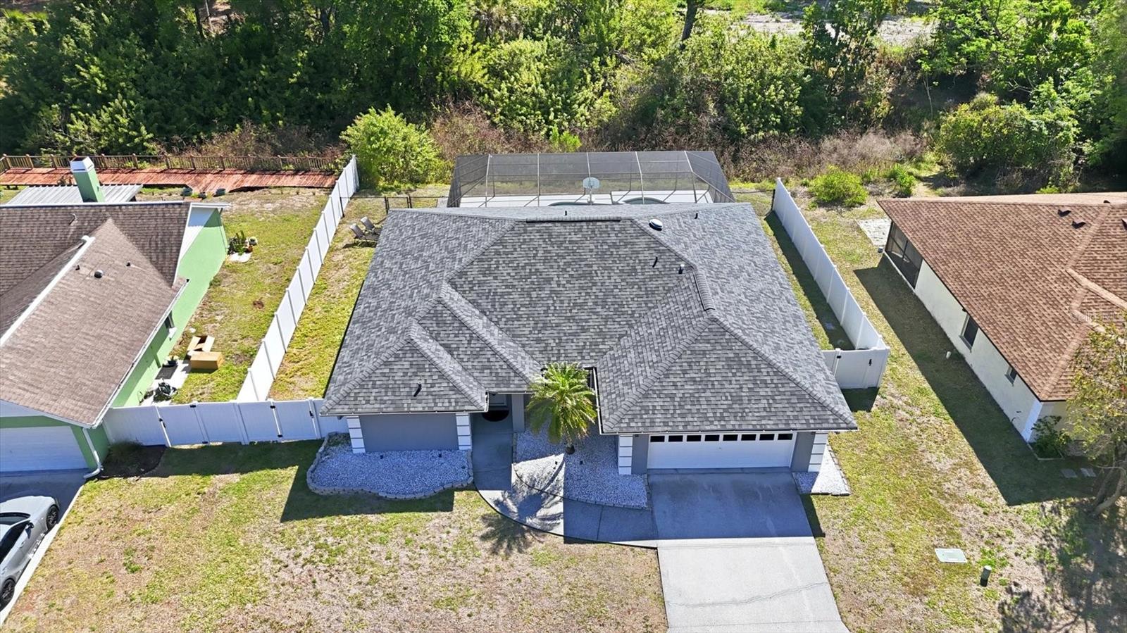 Image 3 of 42 For 8421 Country Park Way