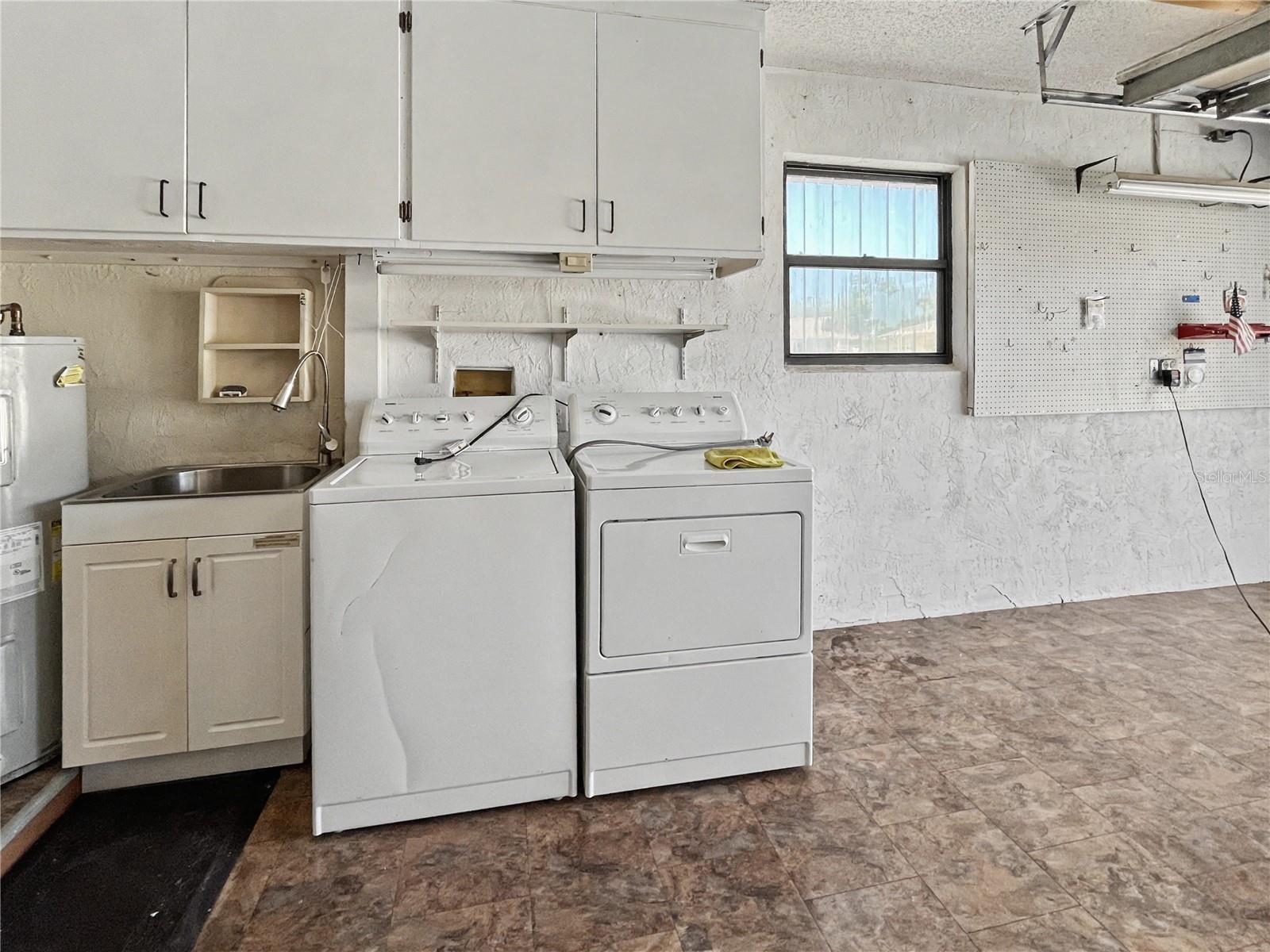 Image 16 of 18 For 4327 Rum Cay Place 21