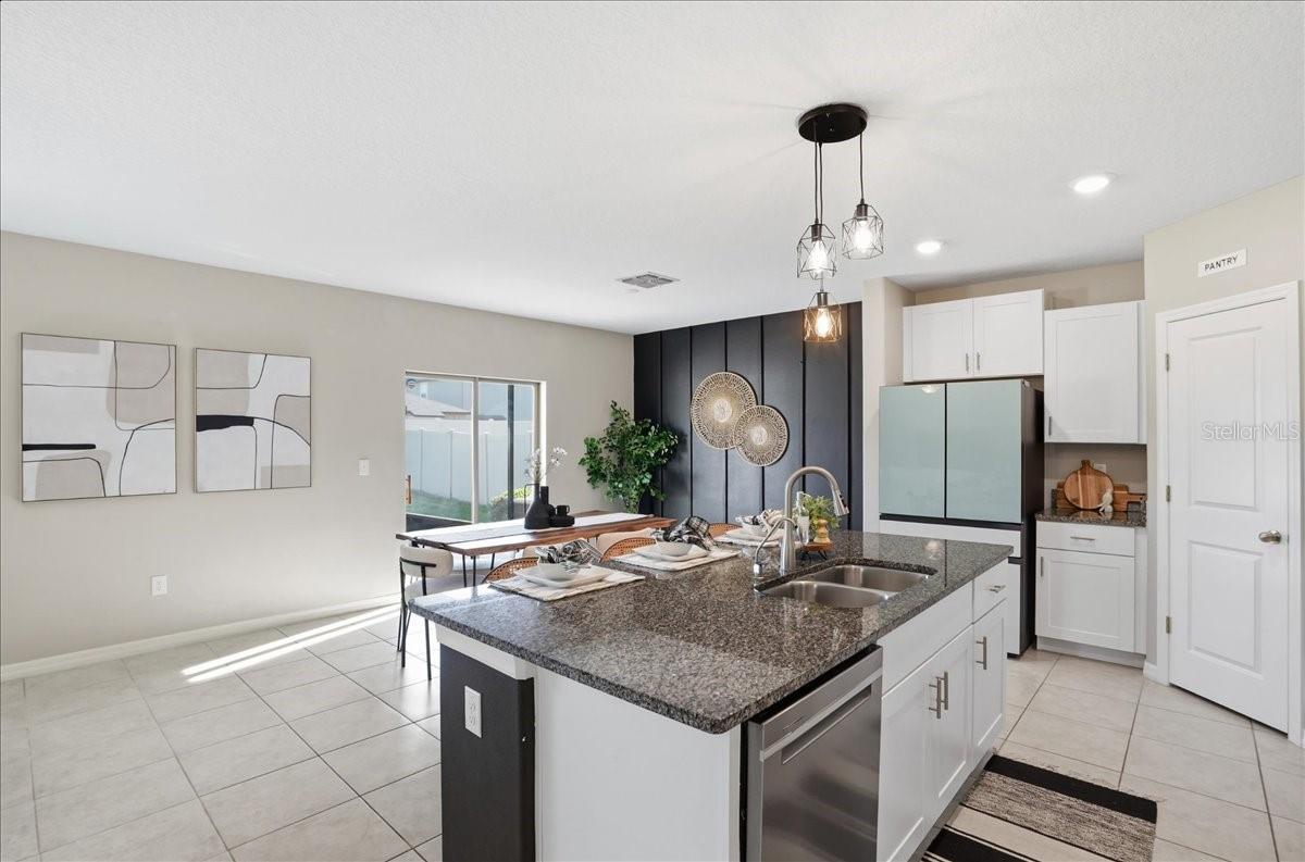 Image 7 of 44 For 9513 Channing Hill Drive