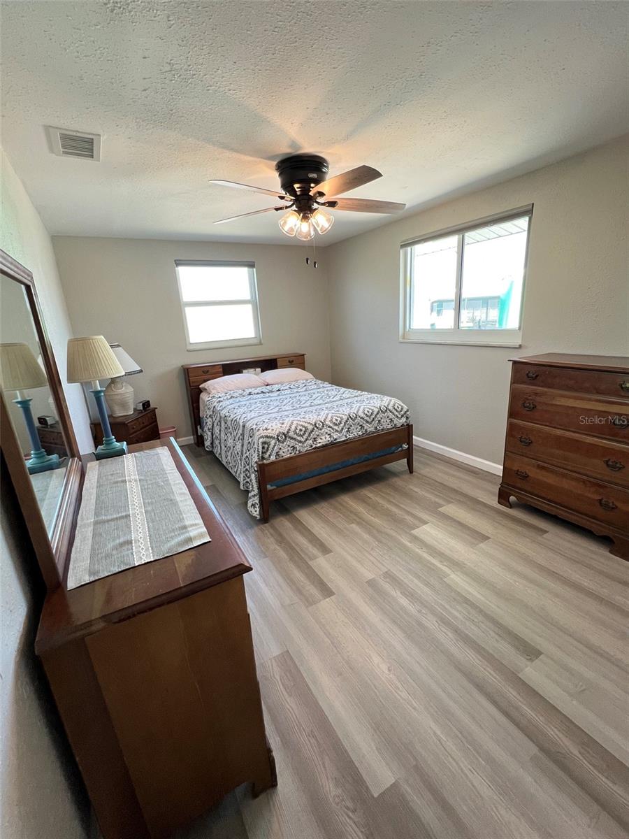 Image 16 of 20 For 2101 Arkansas Avenue