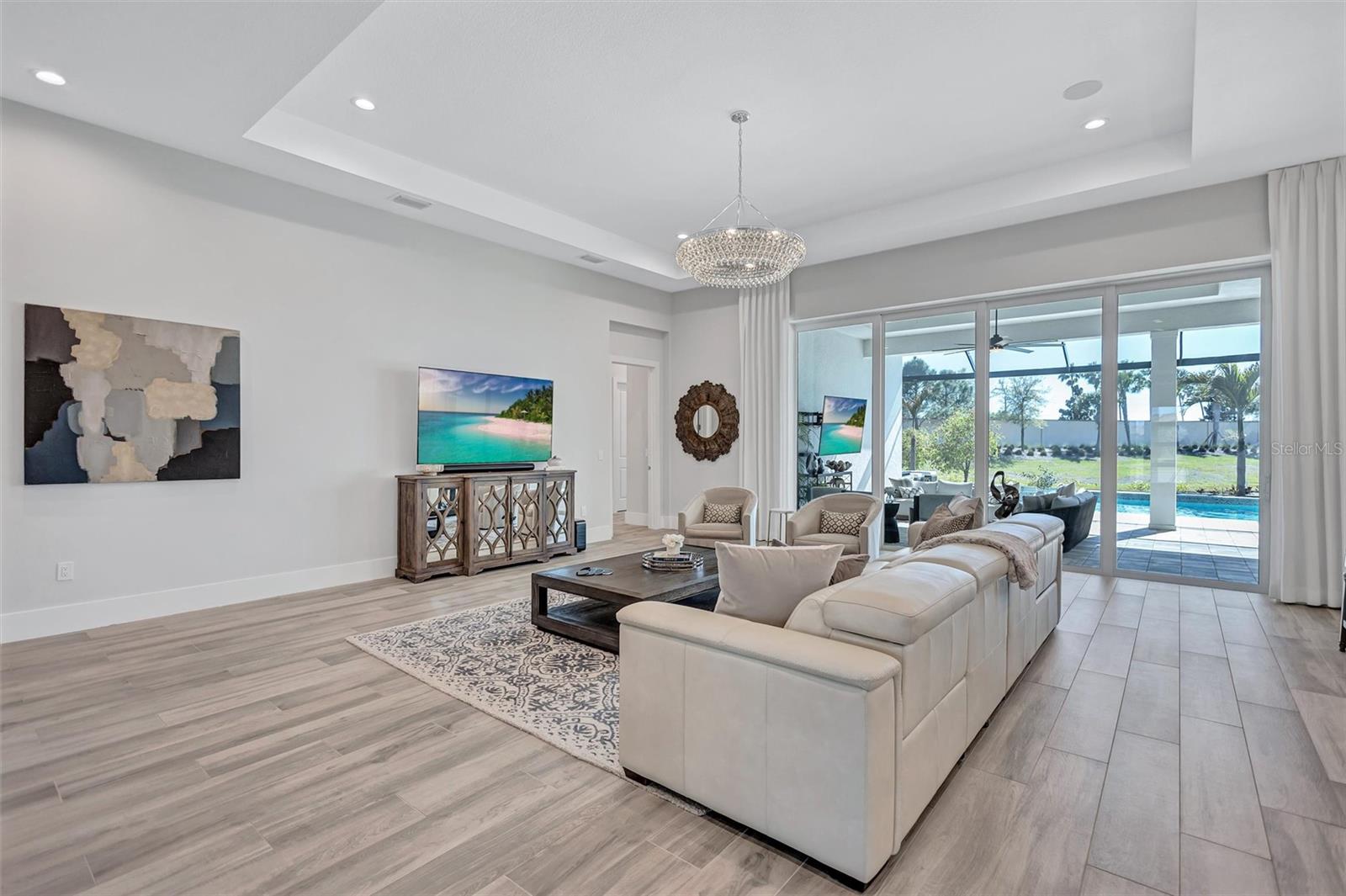 Image 15 of 79 For 8278 Pavia Way