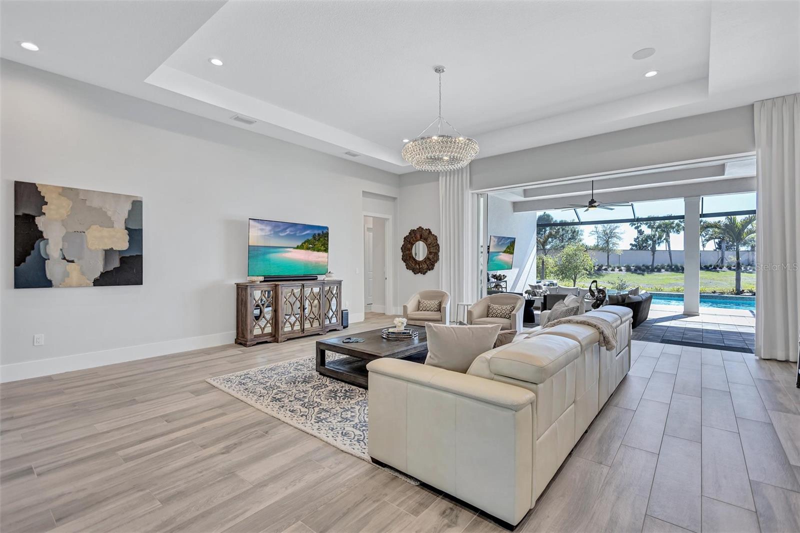 Image 16 of 79 For 8278 Pavia Way