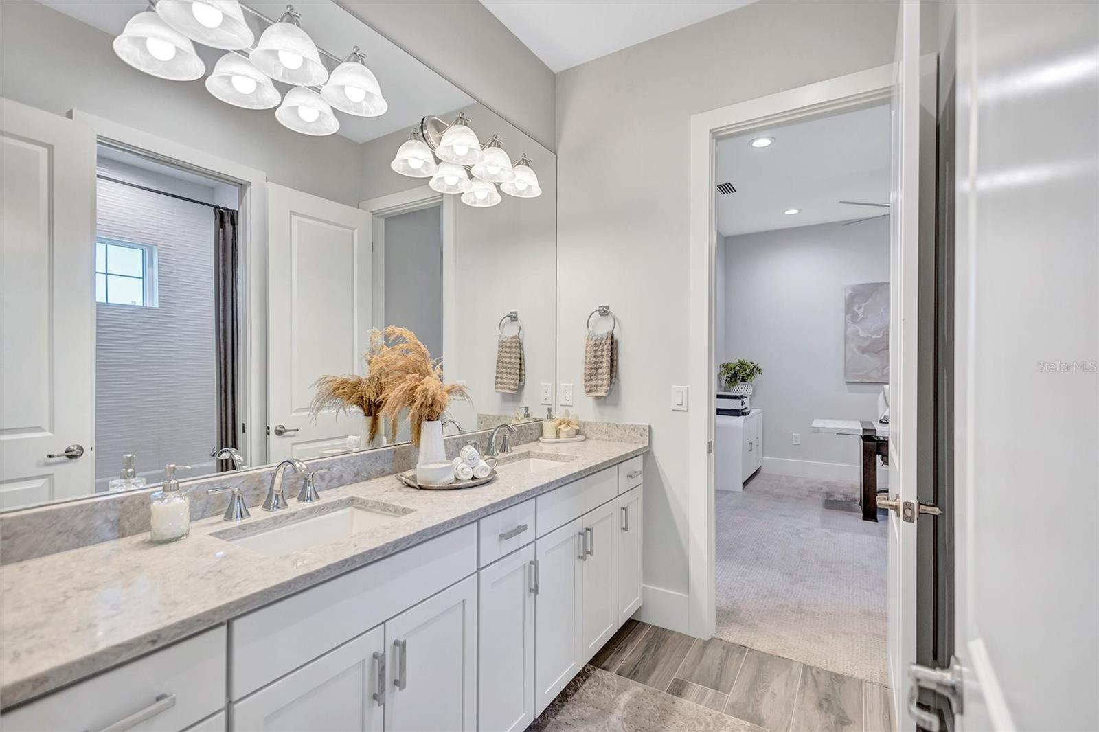 Image 41 of 79 For 8278 Pavia Way