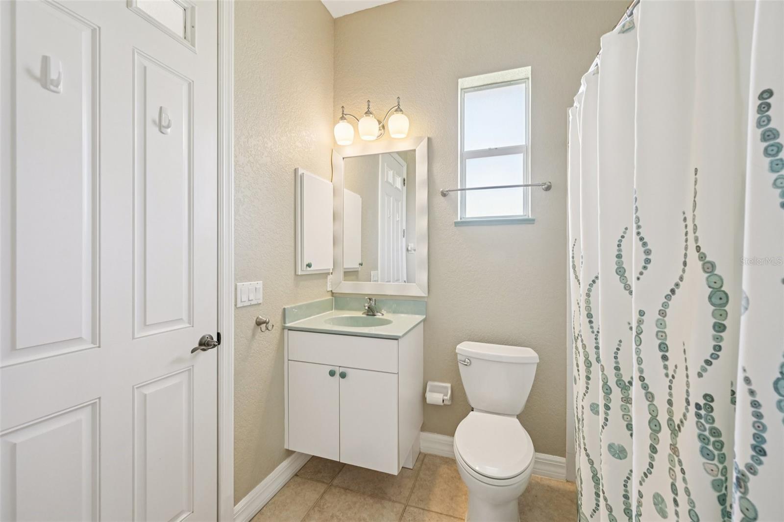 Image 26 of 79 For 2160 Hillsborough Boulevard