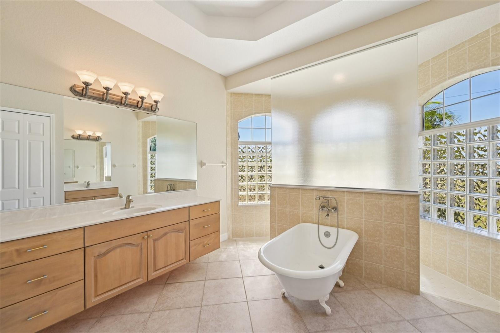 Image 52 of 79 For 2160 Hillsborough Boulevard