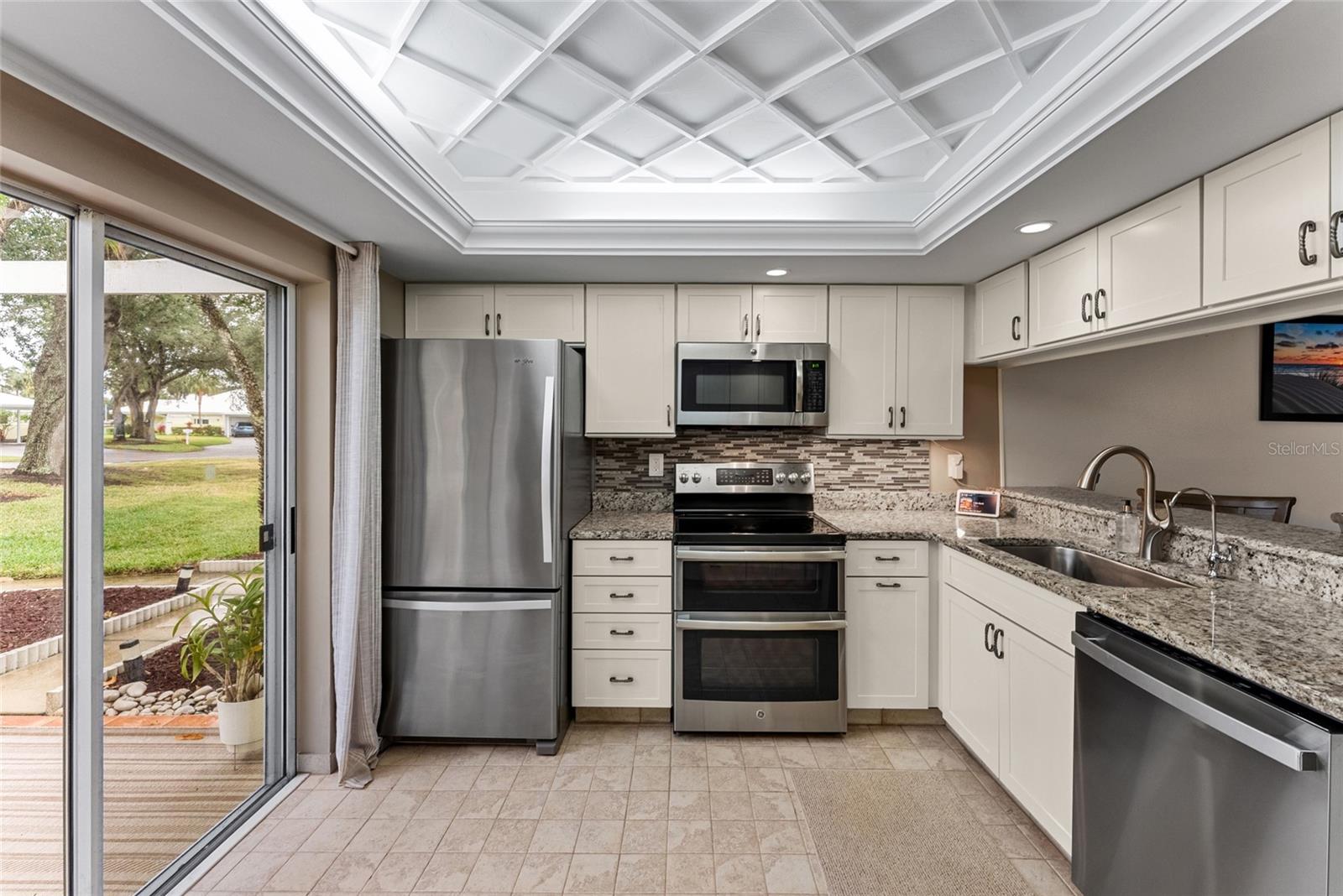 Image 12 of 49 For 310 Wexford Terrace 164