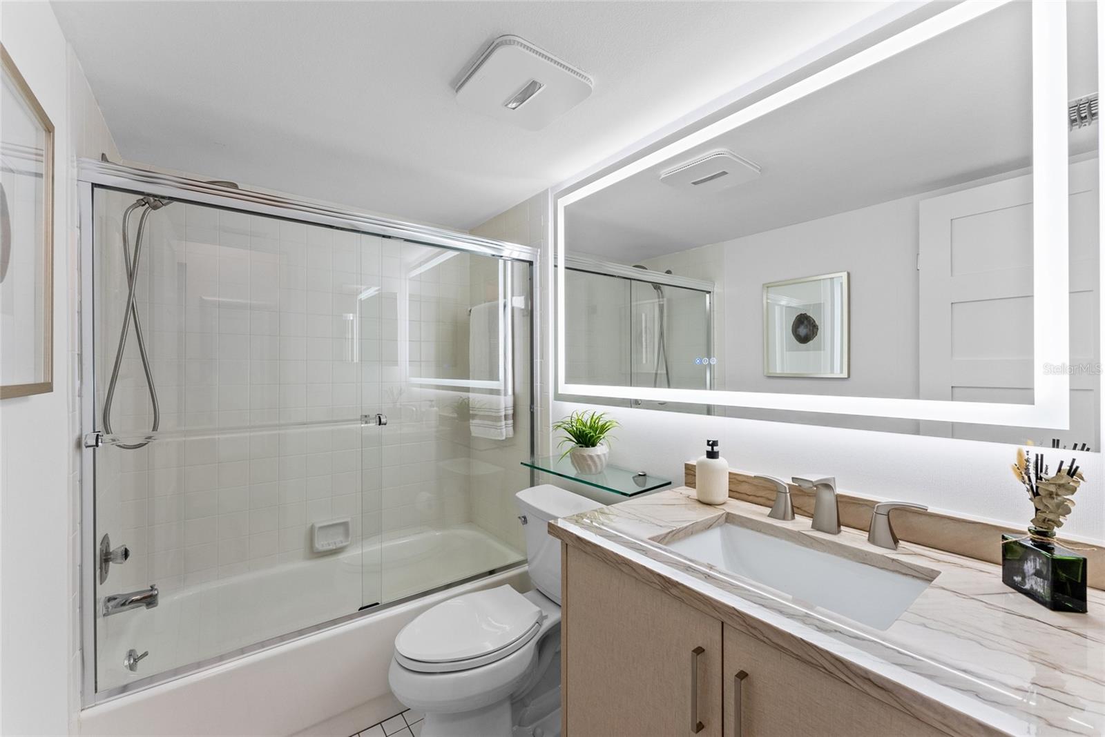 Image 29 of 49 For 310 Wexford Terrace 164