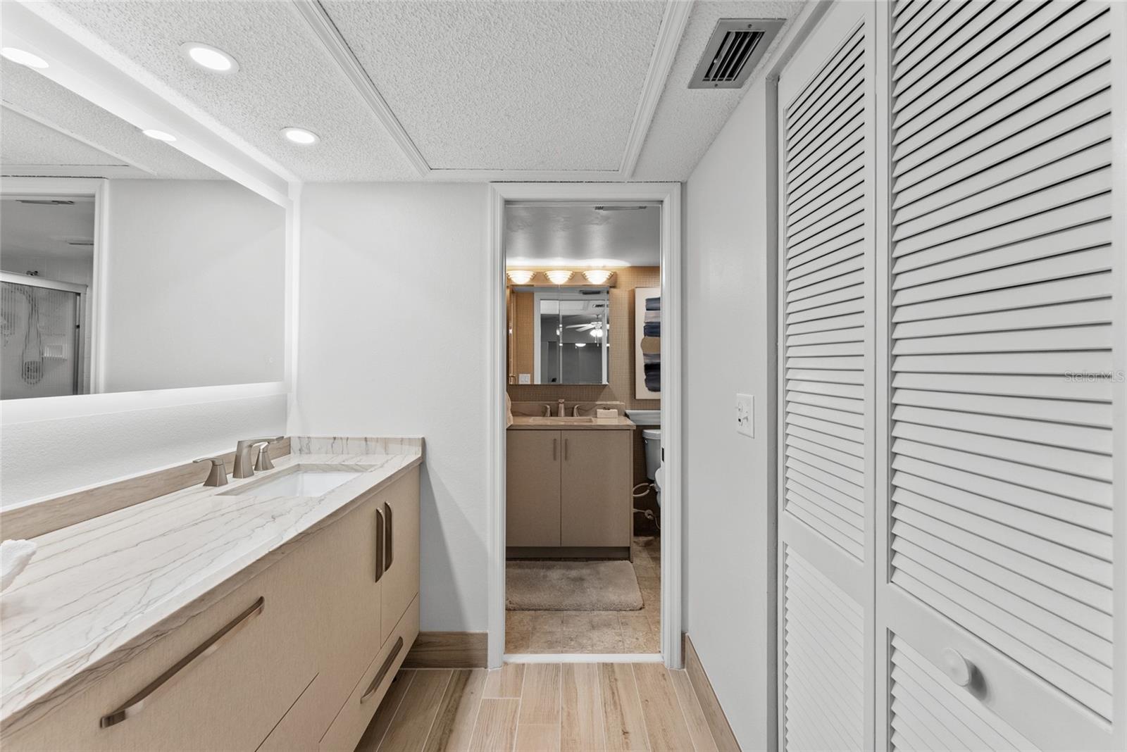Image 34 of 49 For 310 Wexford Terrace 164