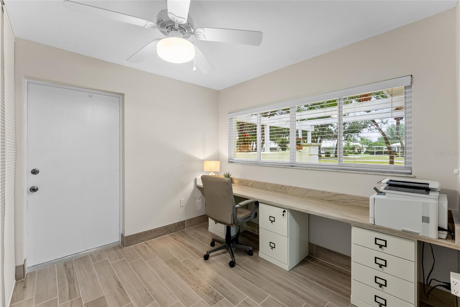 Image 37 of 49 For 310 Wexford Terrace 164