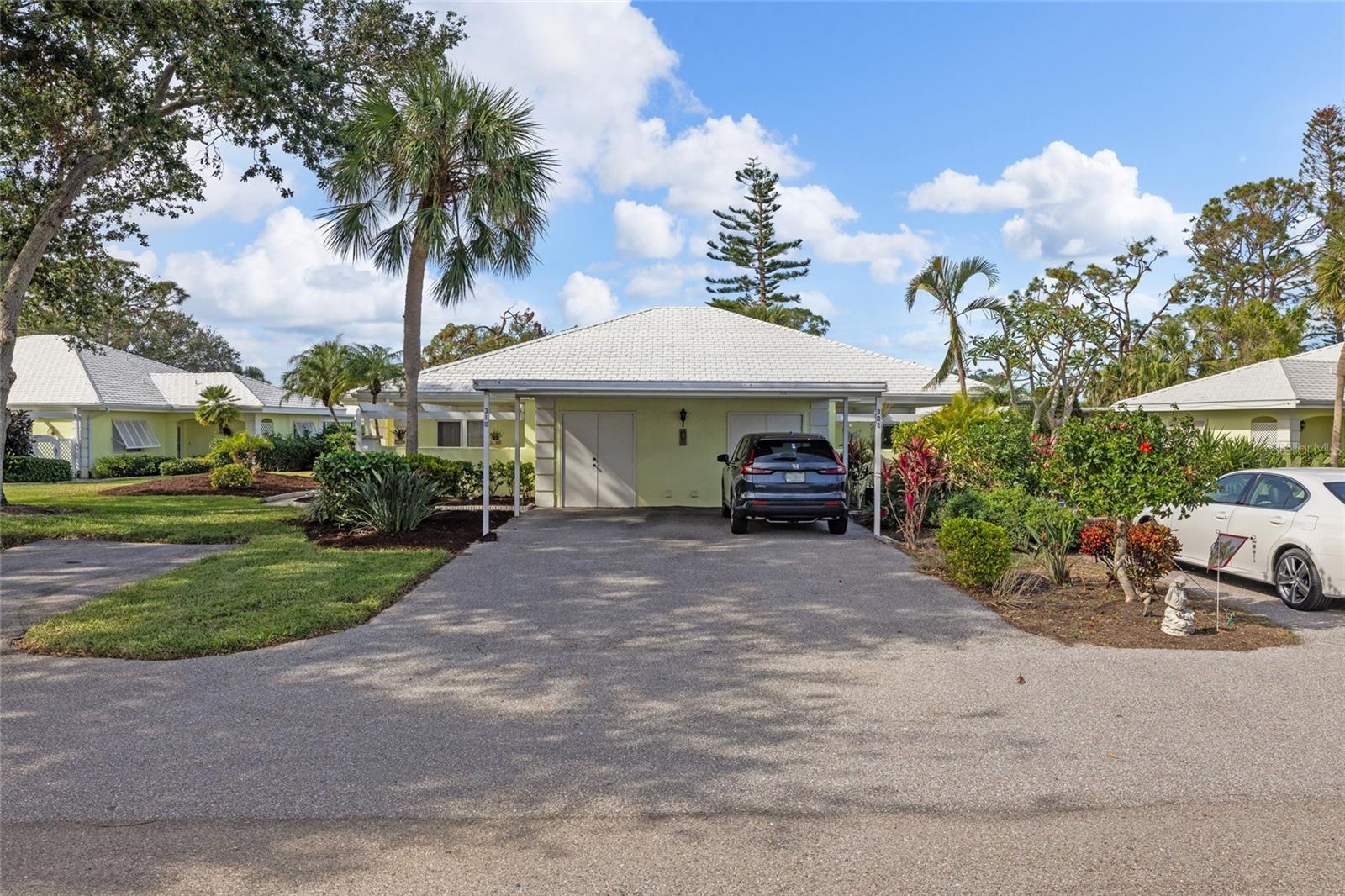 Image 4 of 49 For 310 Wexford Terrace 164