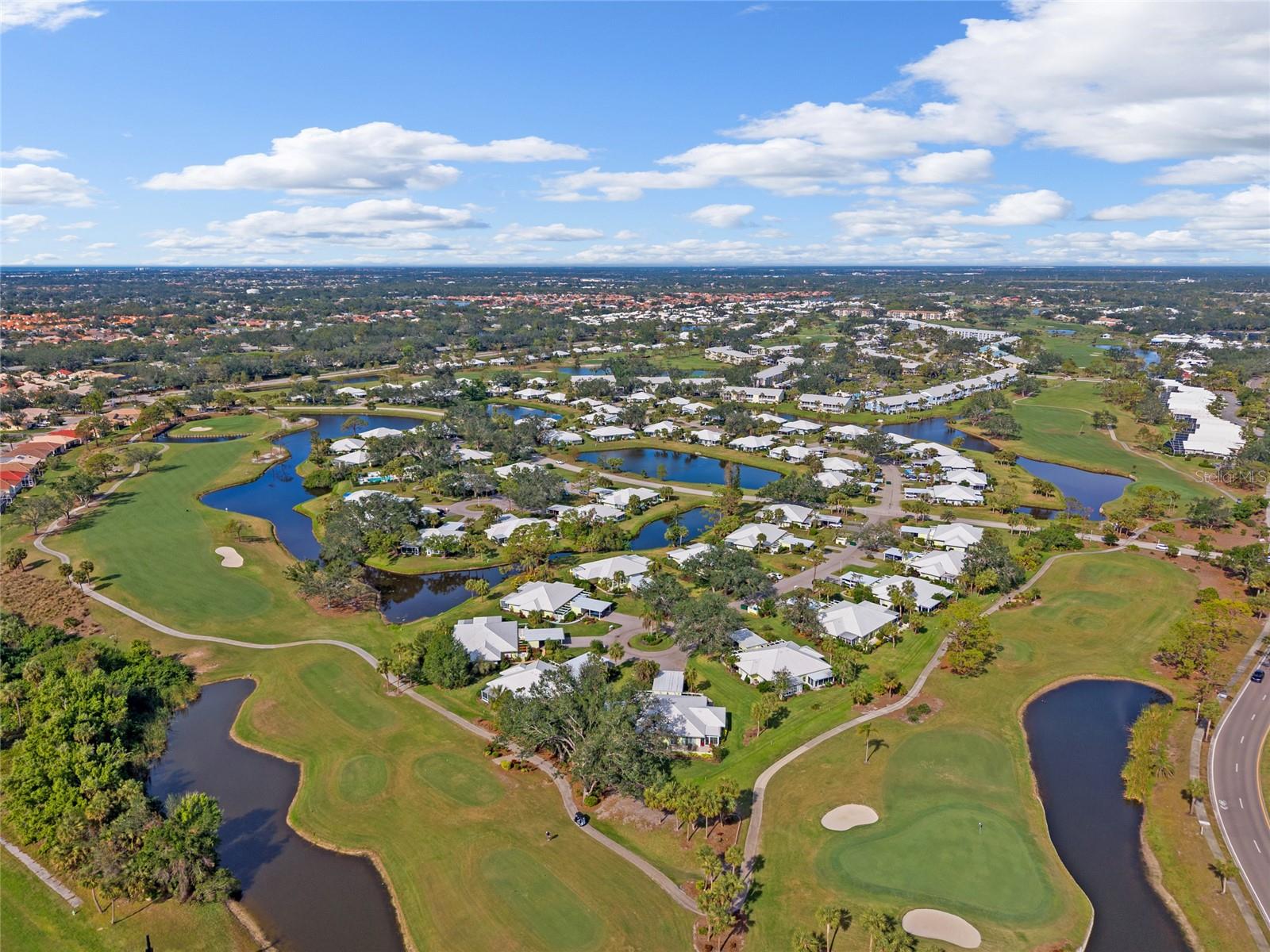 Image 44 of 49 For 310 Wexford Terrace 164