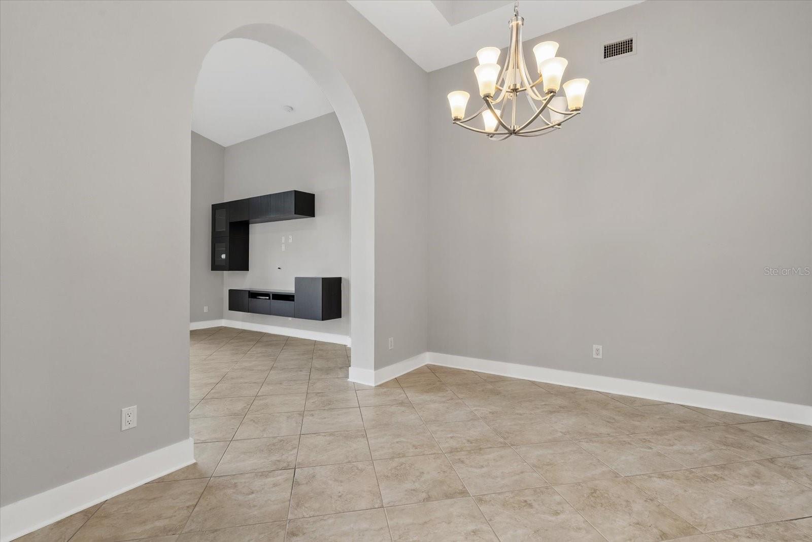 Image 19 of 46 For 6634 38th Street E