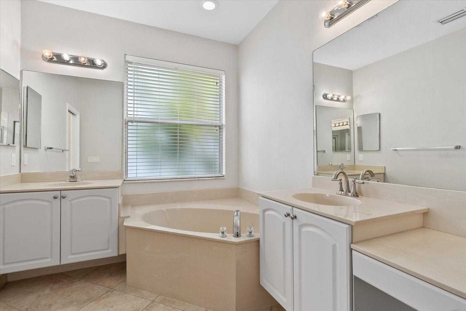 Image 26 of 46 For 6634 38th Street E