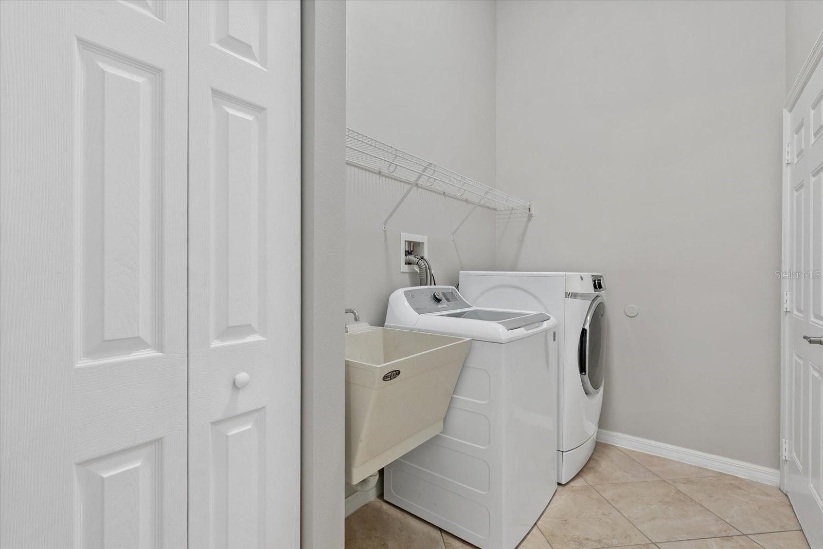 Image 33 of 46 For 6634 38th Street E