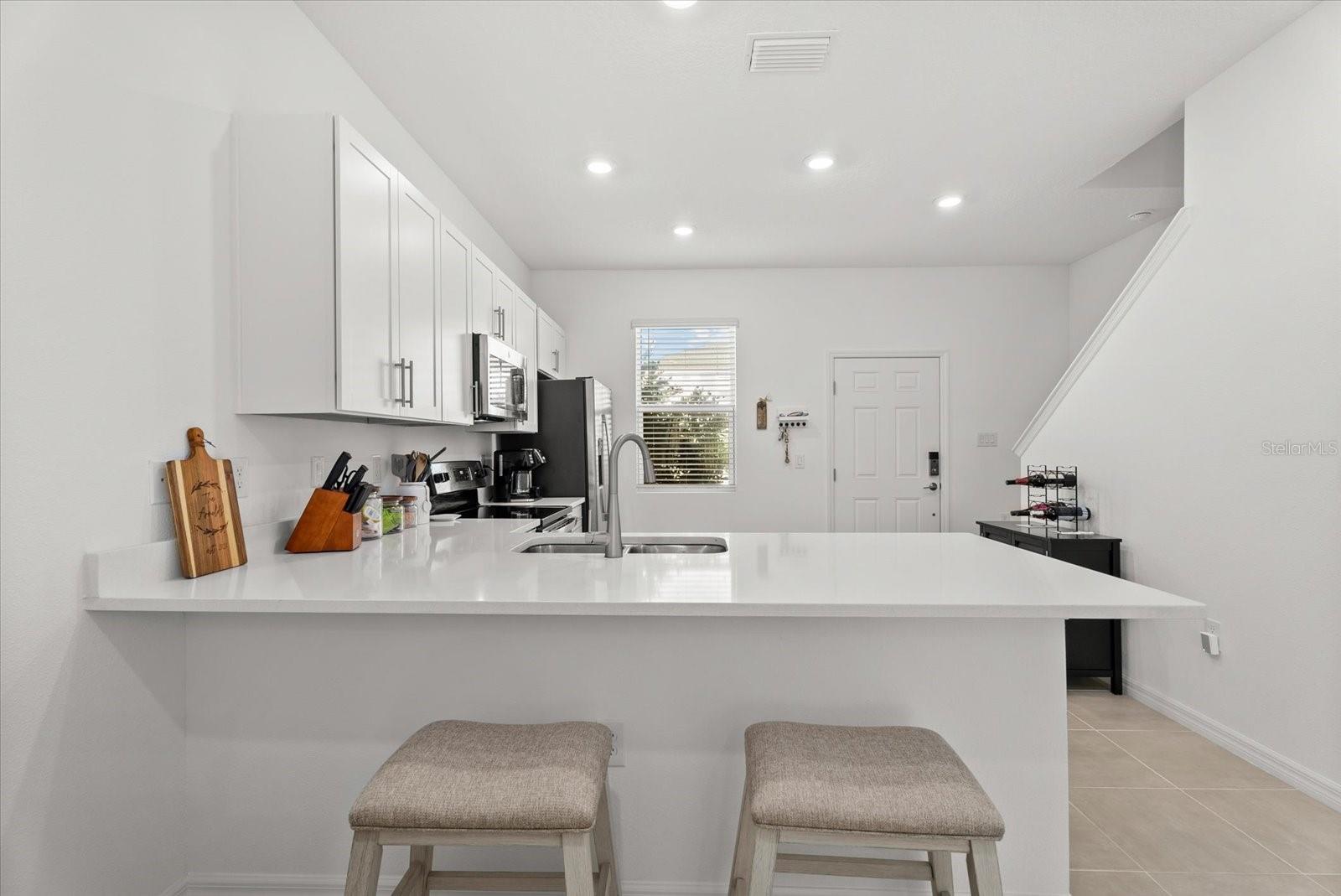 Image 13 of 50 For 8780 Daybreak Street