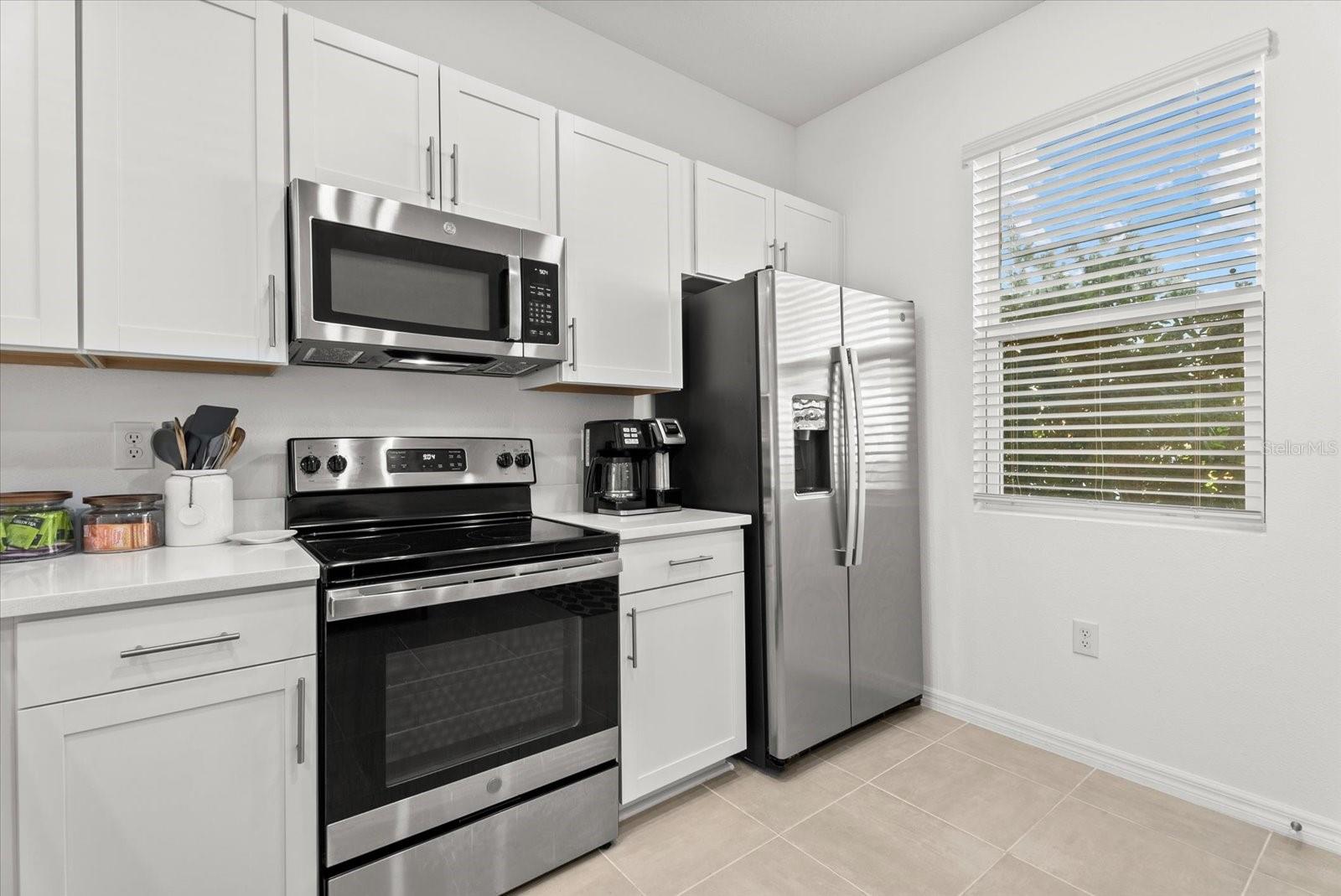 Image 7 of 50 For 8780 Daybreak Street
