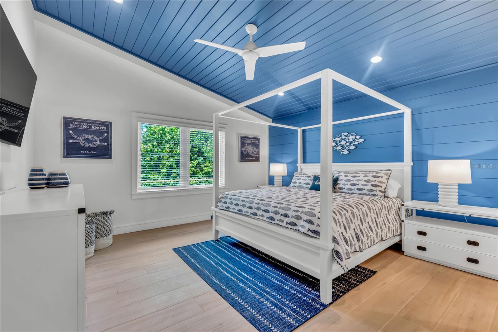 Image 16 of 28 For 2208 Avenue A