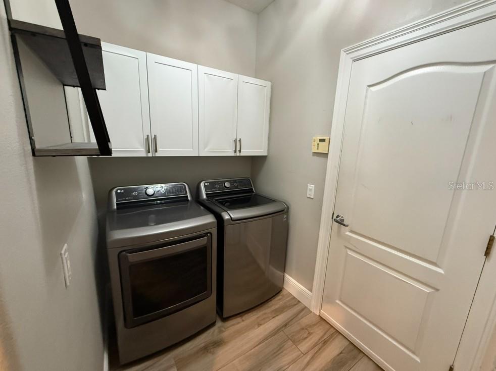 Image 18 of 33 For 6331 Yellow Wood Place 6331