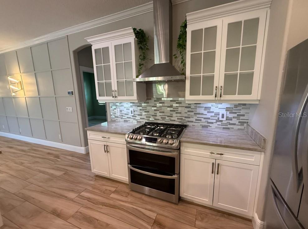 Image 20 of 33 For 6331 Yellow Wood Place 6331