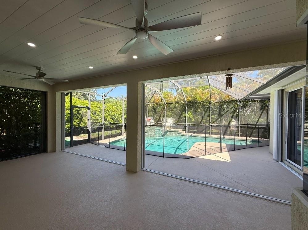 Image 30 of 33 For 6331 Yellow Wood Place 6331