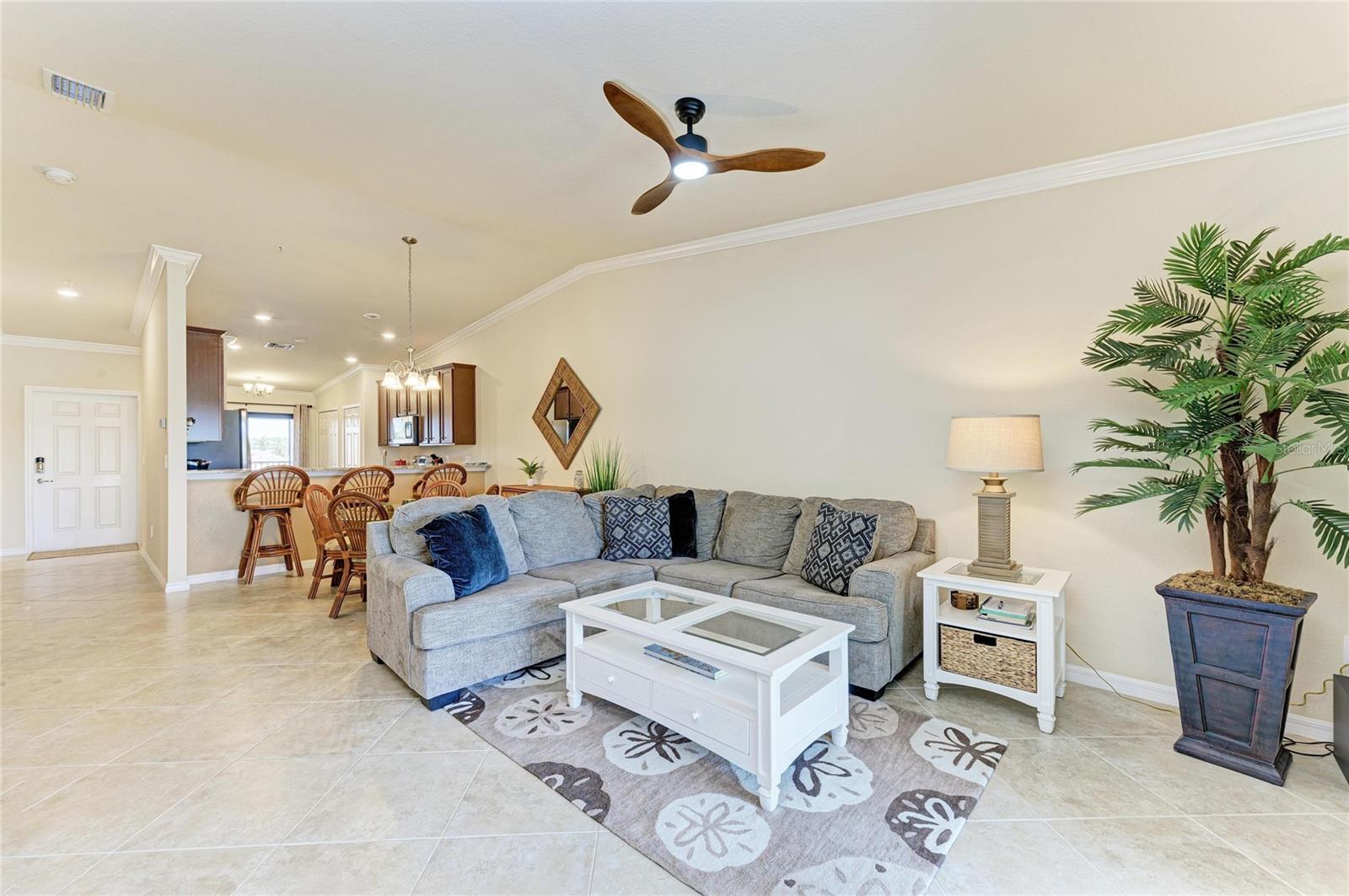 Image 11 of 83 For 5558 Palmer Circle 205