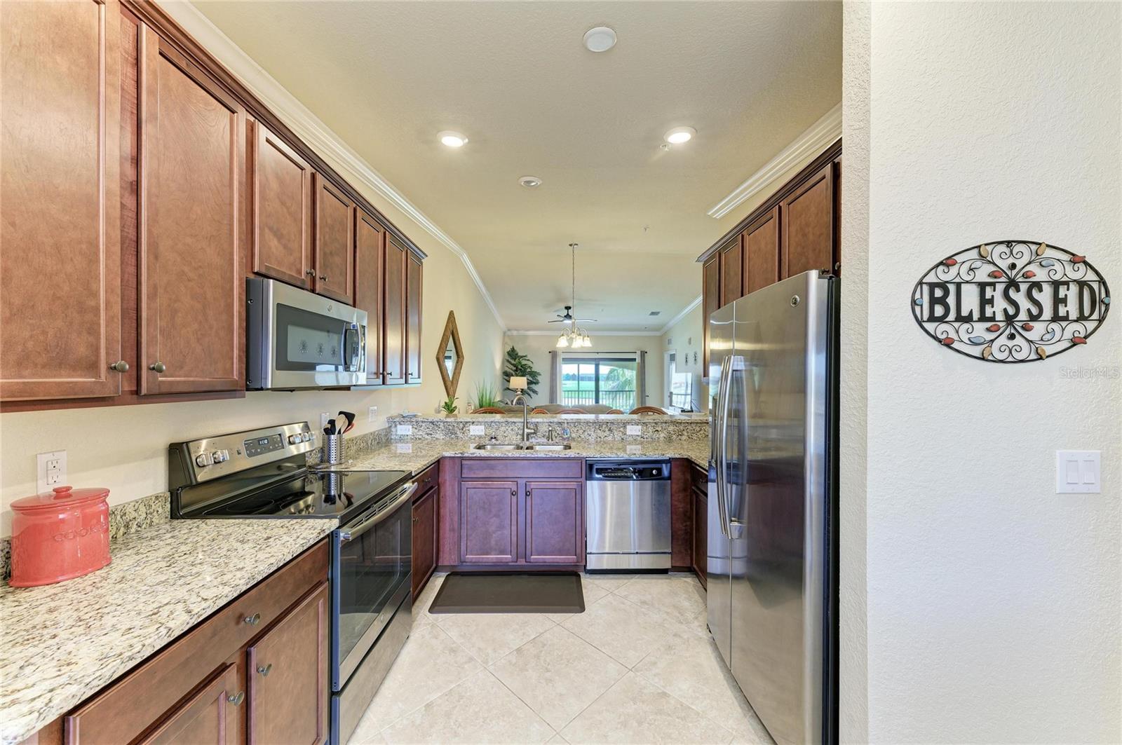 Image 14 of 83 For 5558 Palmer Circle 205