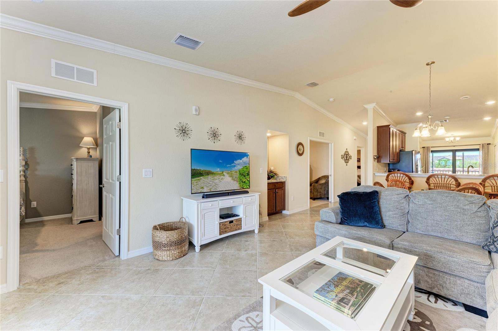 Image 29 of 83 For 5558 Palmer Circle 205