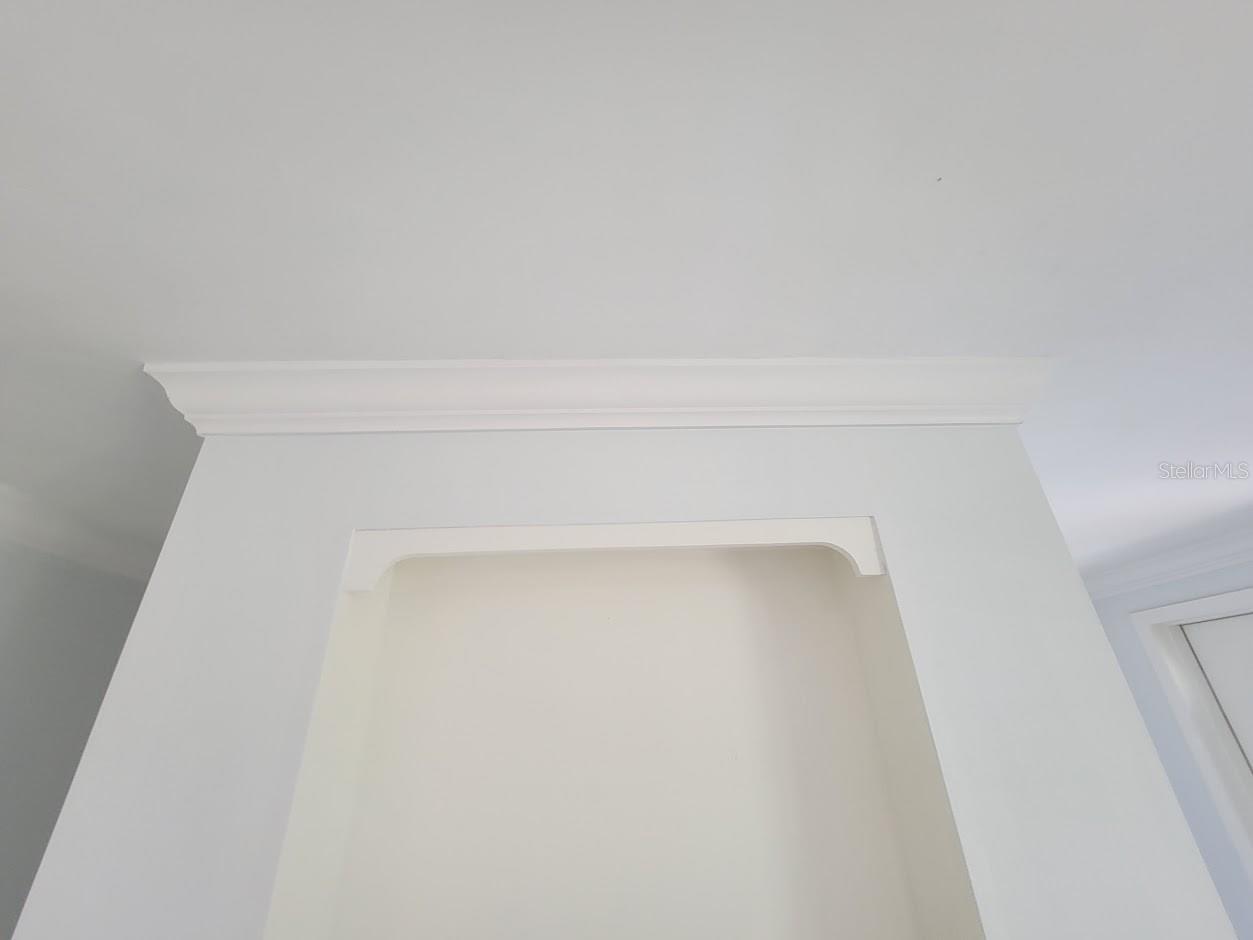 Image 22 of 58 For 401 Sunnyside Drive