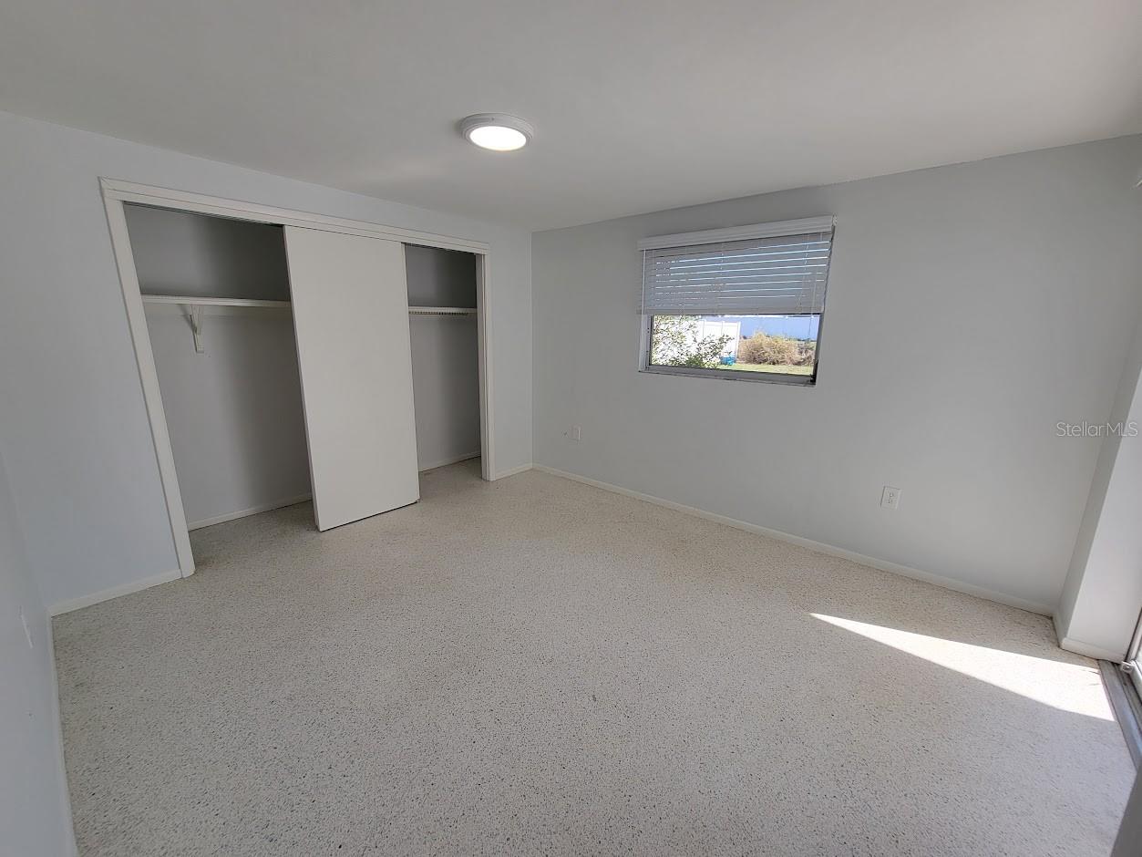 Image 39 of 58 For 401 Sunnyside Drive