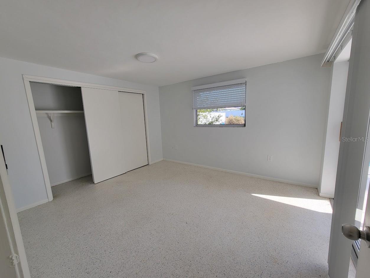 Image 40 of 58 For 401 Sunnyside Drive