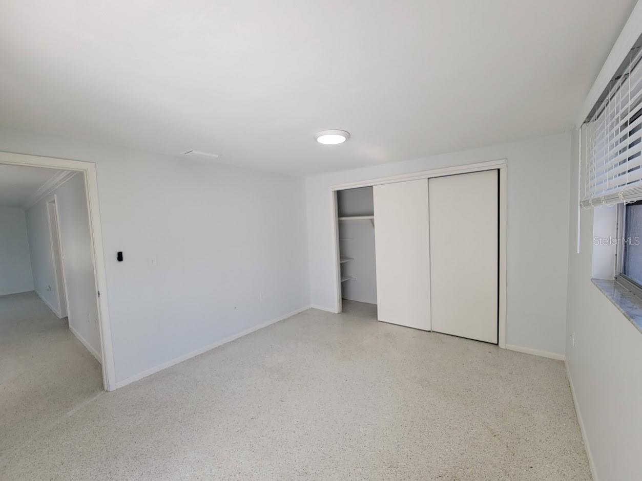 Image 41 of 58 For 401 Sunnyside Drive