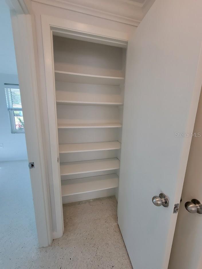 Image 42 of 58 For 401 Sunnyside Drive