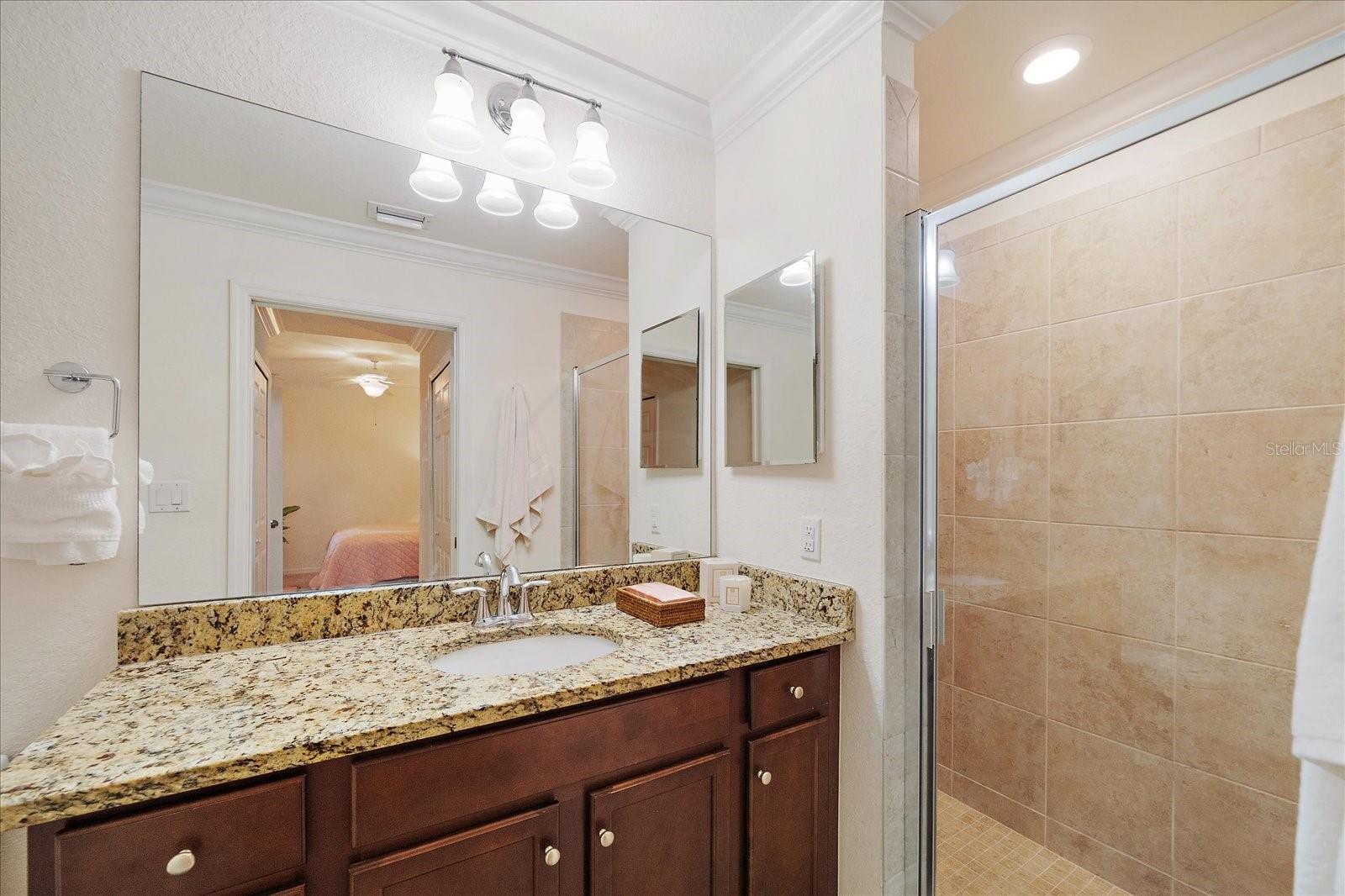 Image 19 of 52 For 16814 Vardon Terrace 106