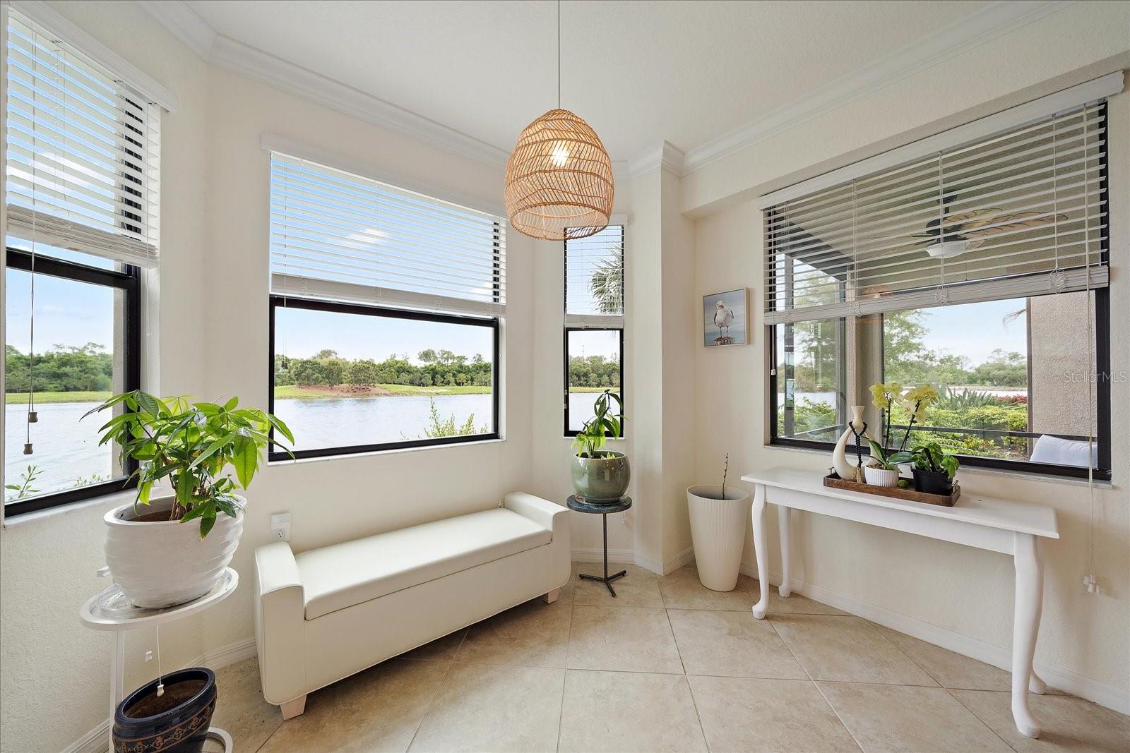 Image 23 of 52 For 16814 Vardon Terrace 106