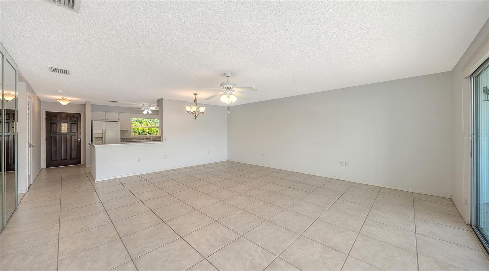 Image 15 of 37 For 4458 Narraganset Trail 93a