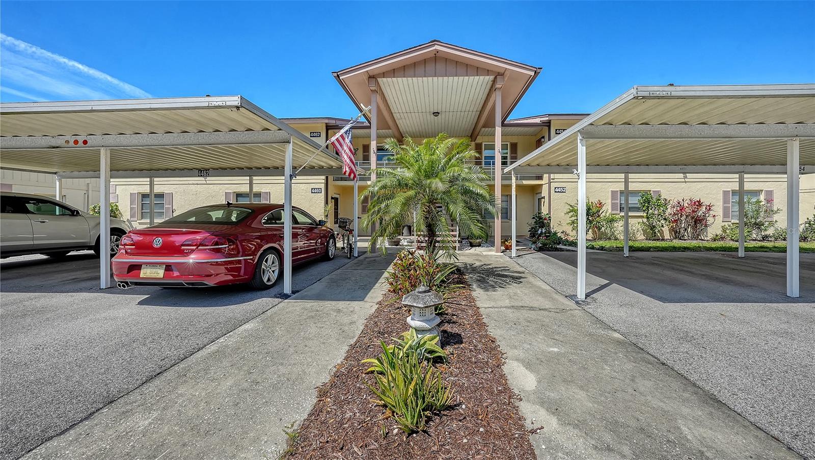 Image 2 of 37 For 4458 Narraganset Trail 93a