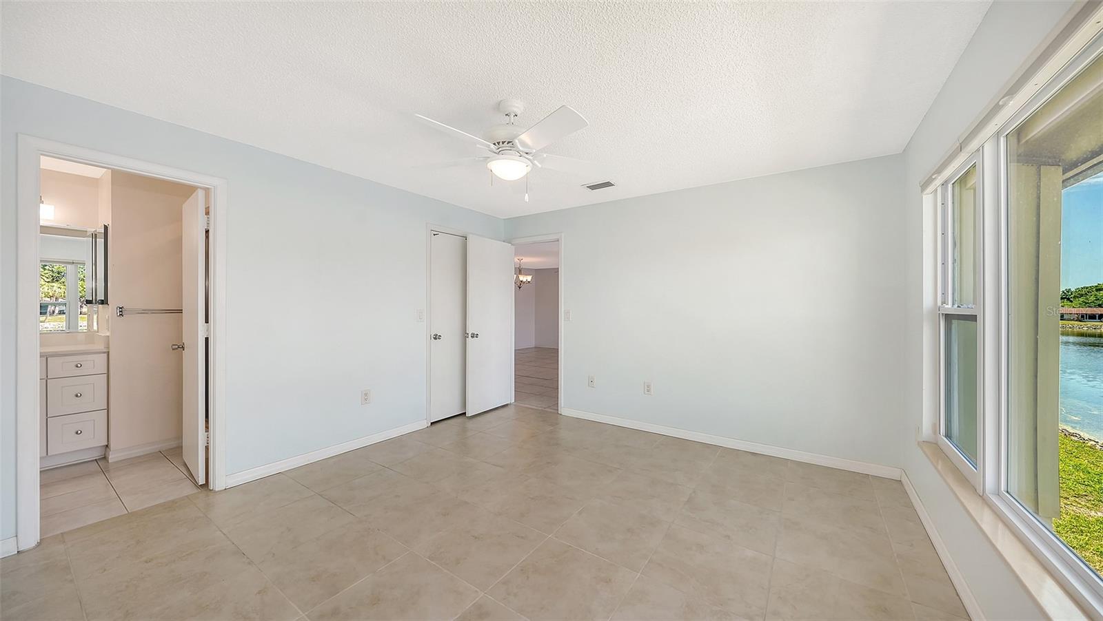 Image 20 of 37 For 4458 Narraganset Trail 93a