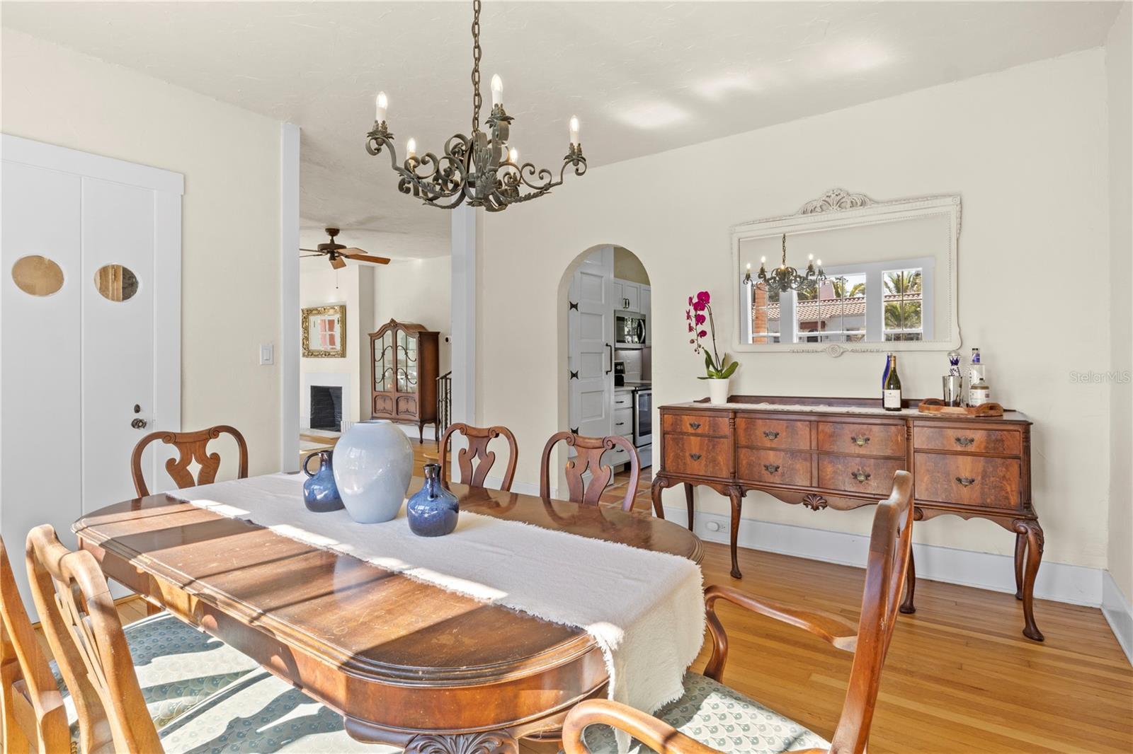 Image 8 of 26 For 7810 Senrab Drive