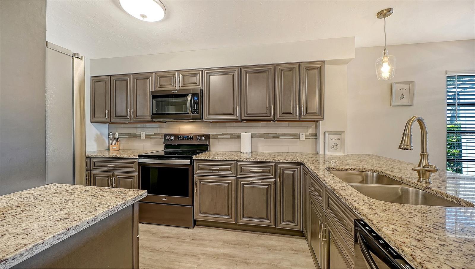 Image 17 of 41 For 1249 Dockside Place 110