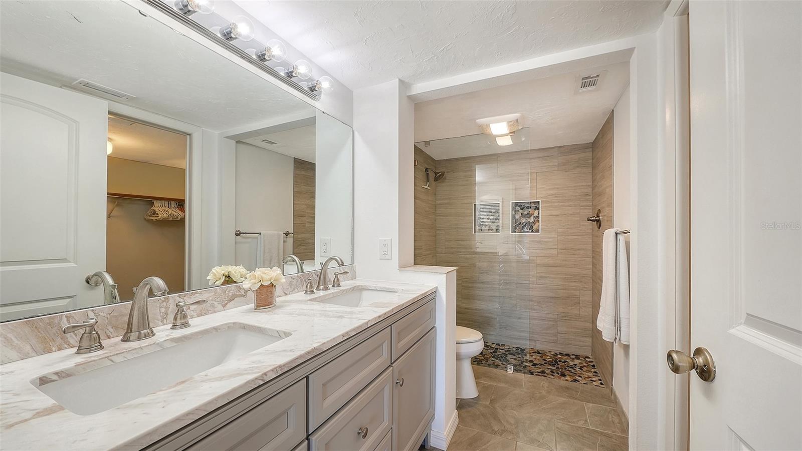 Image 24 of 41 For 1249 Dockside Place 110