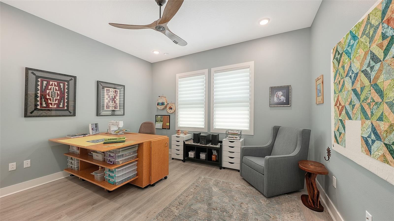 Image 37 of 76 For 5018 Surfside Circle