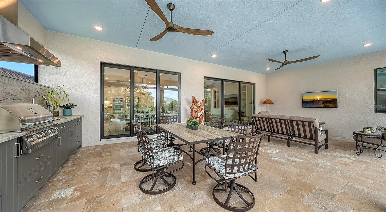 Image 44 of 76 For 5018 Surfside Circle